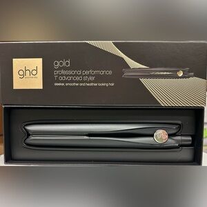 ghd Gold Styler 1” flat iron hair straightener